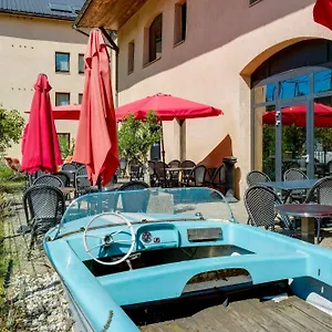 Sure By Western Annecy Hotel Cran-Gevrier